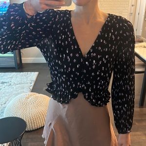 Zara floral pleated blouse - M